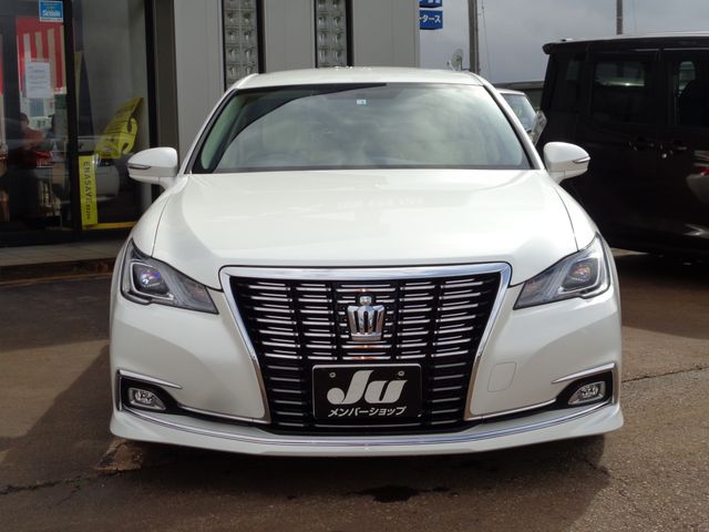 Toyota CROWN SEDAN 2016-03 2907-3