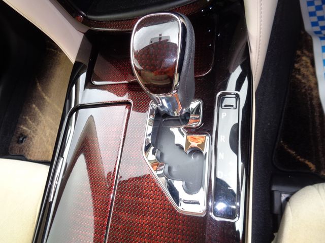 Toyota CROWN SEDAN 2016-03 2907-14