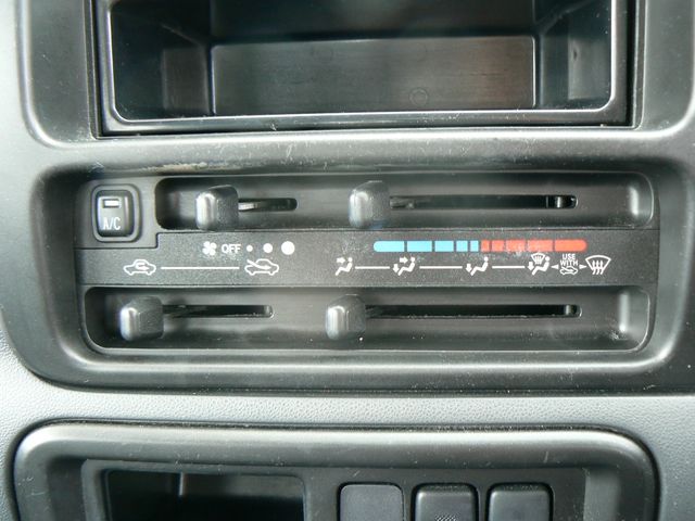 Daihatsu HIJET CARGO 2015-01 3695-8