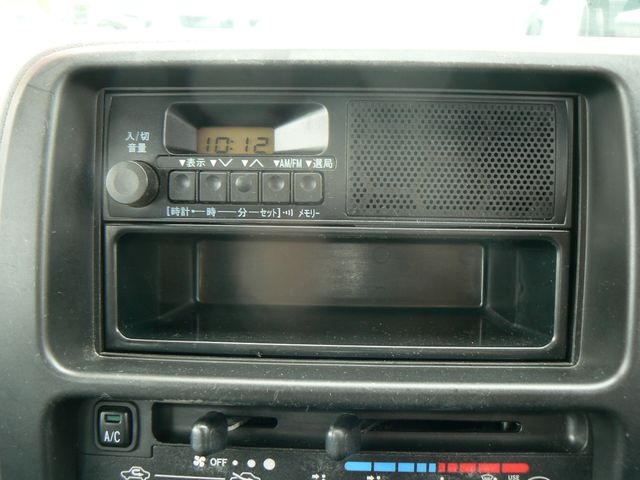 Daihatsu HIJET CARGO 2015-01 3695-7