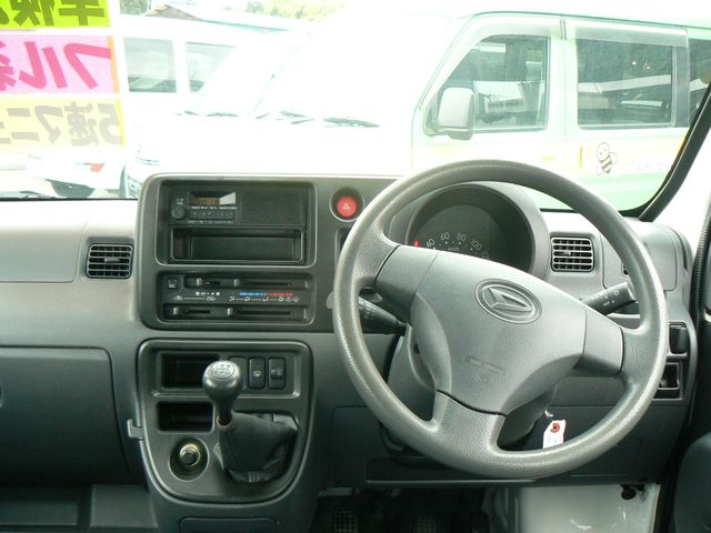 Daihatsu HIJET CARGO 2015-01 3695-4