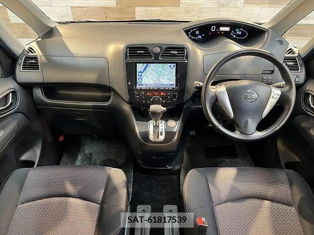 Nissan SERENA 2011-05 328413-1