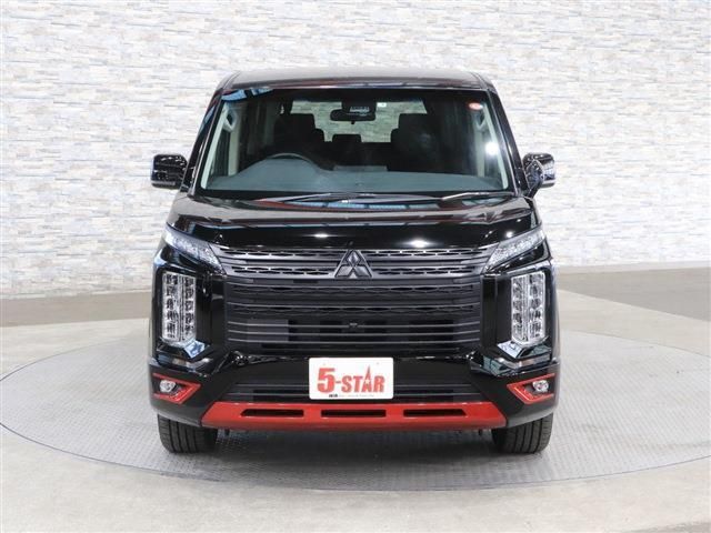 Mitsubishi DELICA D5 2019-03 28206-7