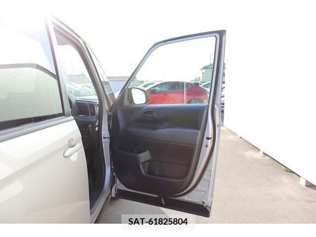 Toyota NOAH 2022-06 253417-12