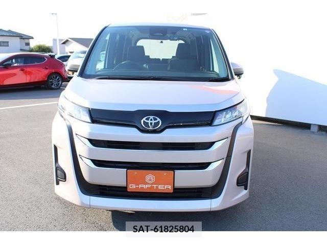 Toyota NOAH 2022-06 253417-5
