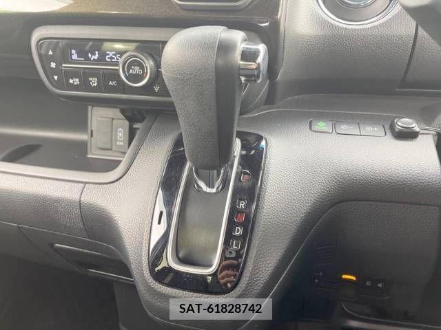 Honda N BOX CUSTOM 2019-07 211082-9