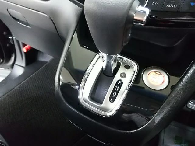 Nissan SERENA 2014-06 20133-19