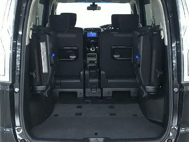 Nissan SERENA 2014-06 20133-21