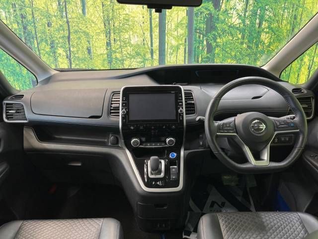 Nissan SERENA 2018-10 190036-1