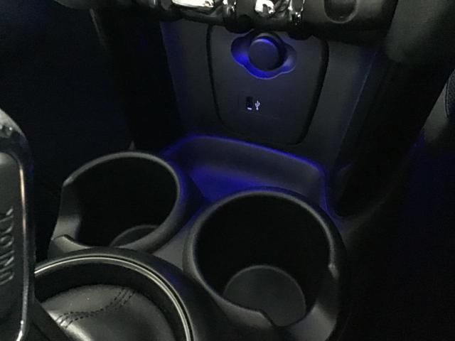 Bmw MINI 2019-04 21481-18