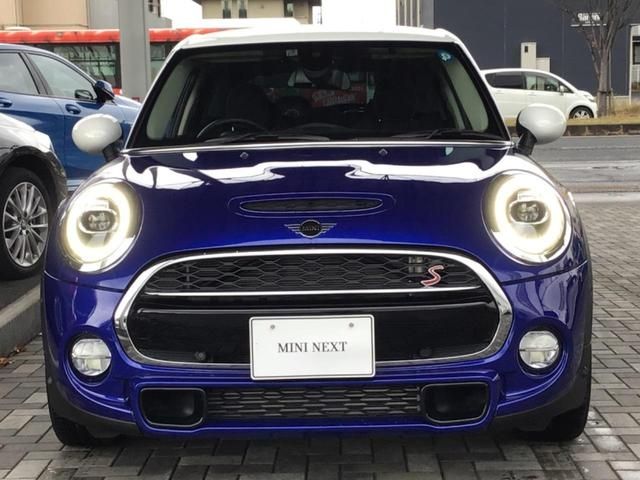 Bmw MINI 2019-04 21481-3