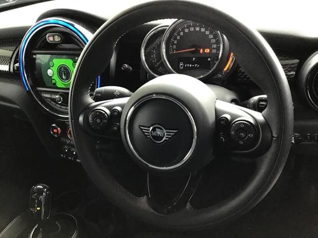 Bmw MINI 2019-04 21481-17