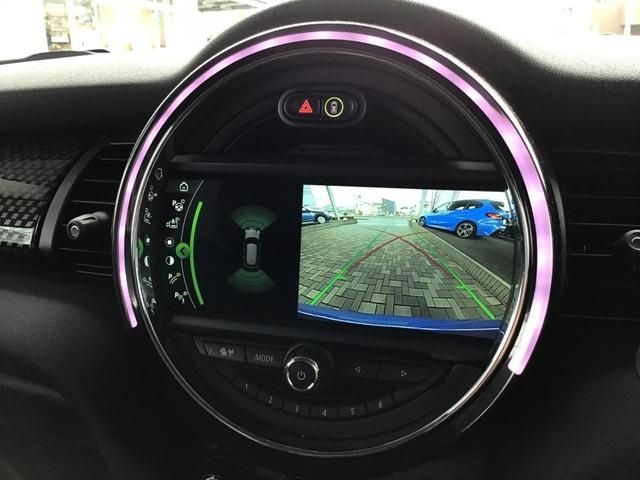 Bmw MINI 2019-04 21481-27