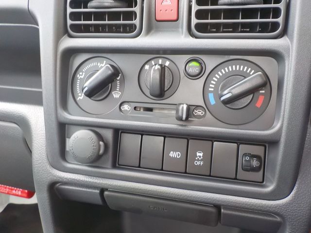 Suzuki CARRY TRUCK 2022-07 323-14