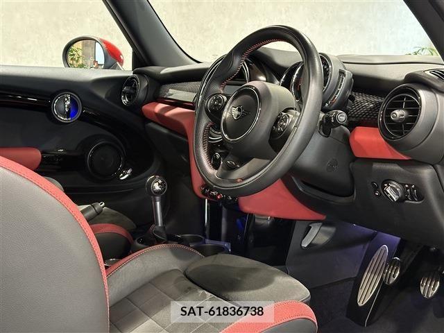 Bmw MINI 2019-12 256374-11