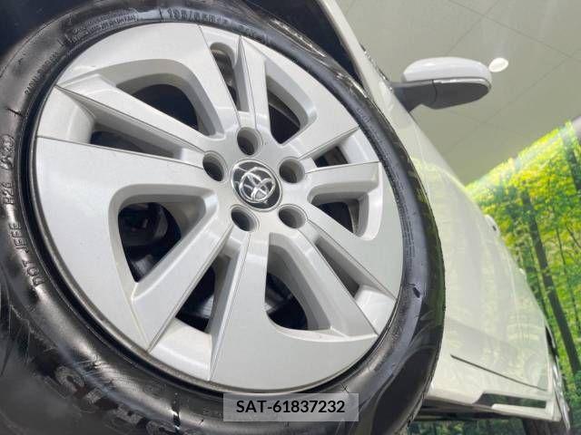 Toyota PRIUS 2017-03 393354-13