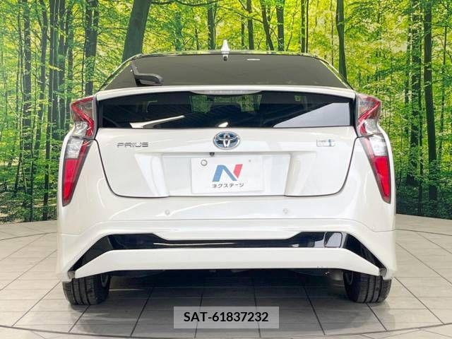 Toyota PRIUS 2017-03 393354-15