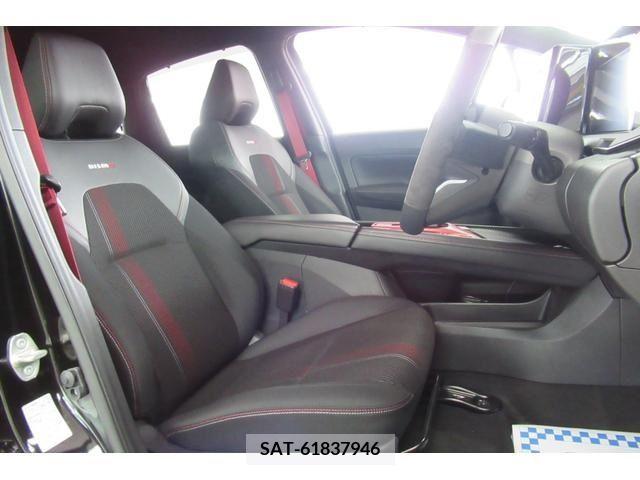 Nissan AURA 2022-03 222744-4