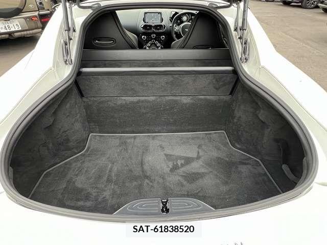 Aston Martin Aston Martin 2022-03 326584-12