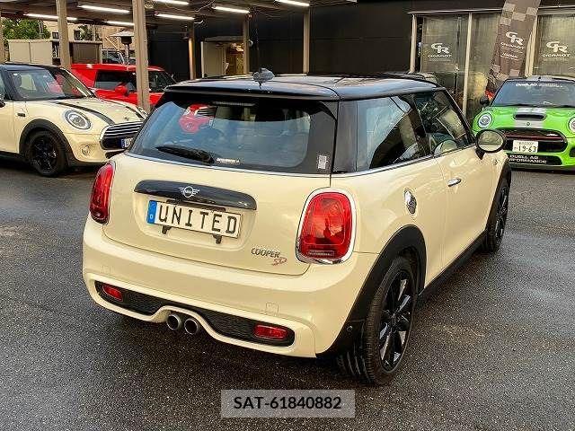 Bmw MINI 2018-09 319806-4