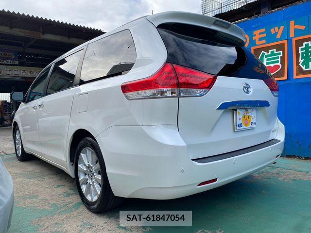 Toyota SIENNA 2021-07 201434-4