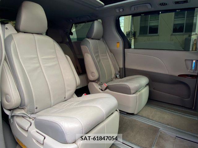 Toyota SIENNA 2021-07 201434-13