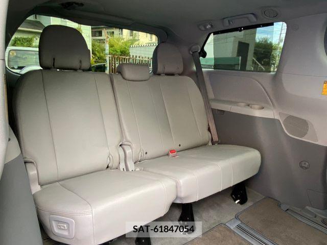 Toyota SIENNA 2021-07 201434-15