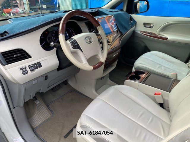 Toyota SIENNA 2021-07 201434-6