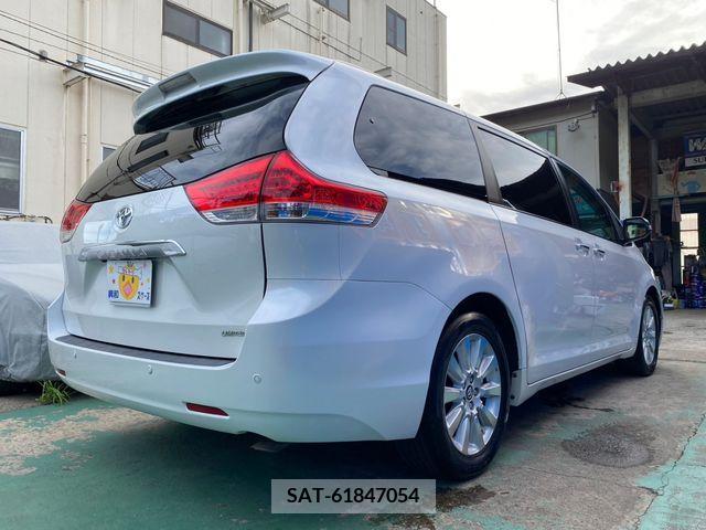 Toyota SIENNA 2021-07 201434-3