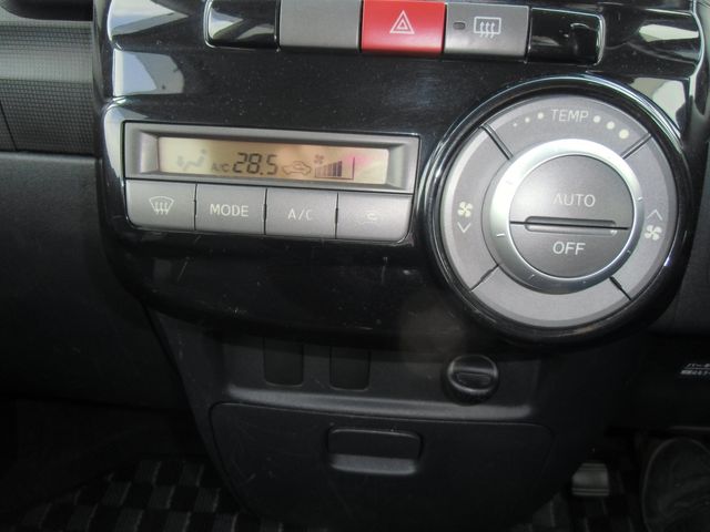 Daihatsu TANTO CUSTOM 2011-08 1626-29