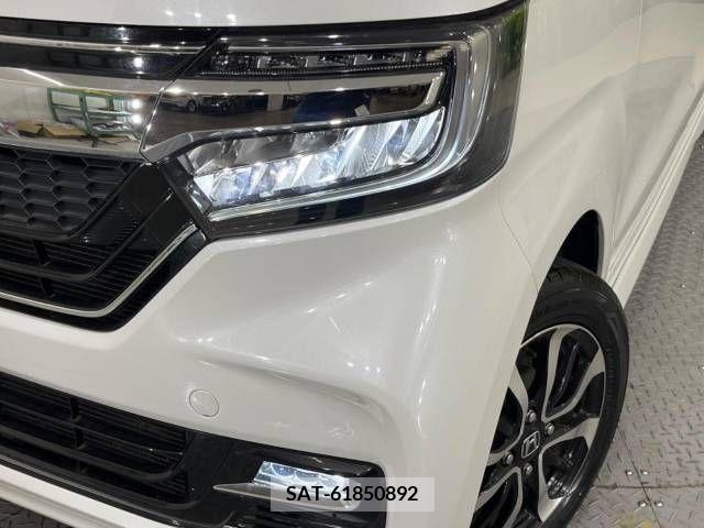 Honda N BOX 2020-01 278678-11