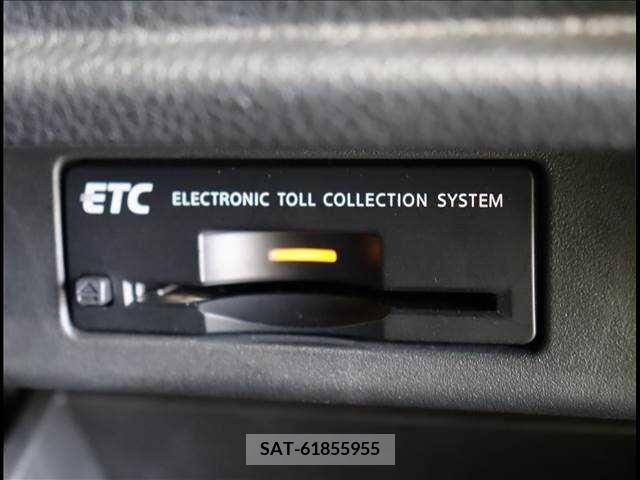 Nissan ELGRAND 2016-06 207860-7