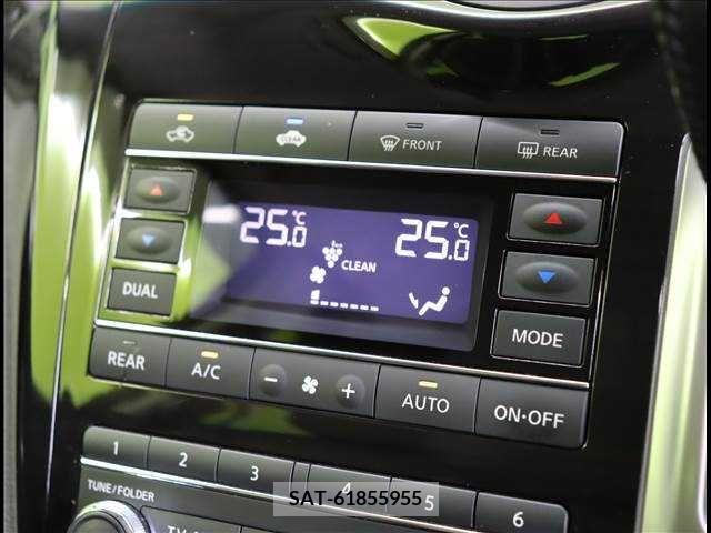 Nissan ELGRAND 2016-06 207860-6