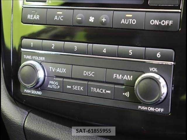 Nissan ELGRAND 2016-06 207860-5