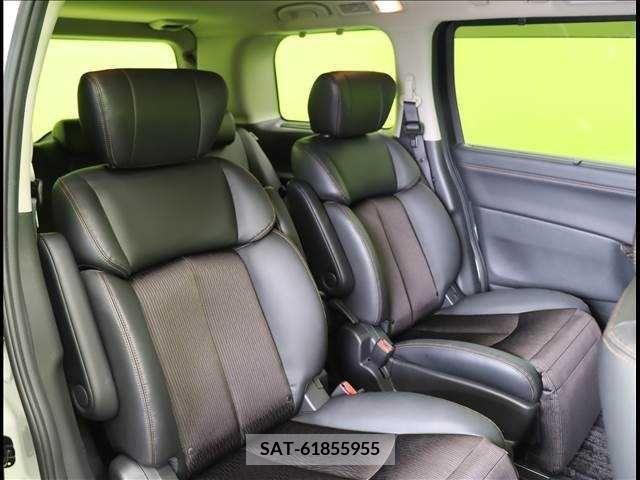 Nissan ELGRAND 2016-06 207860-23