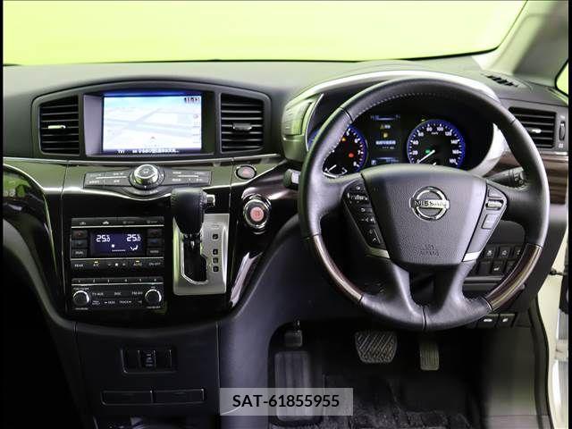 Nissan ELGRAND 2016-06 207860-18