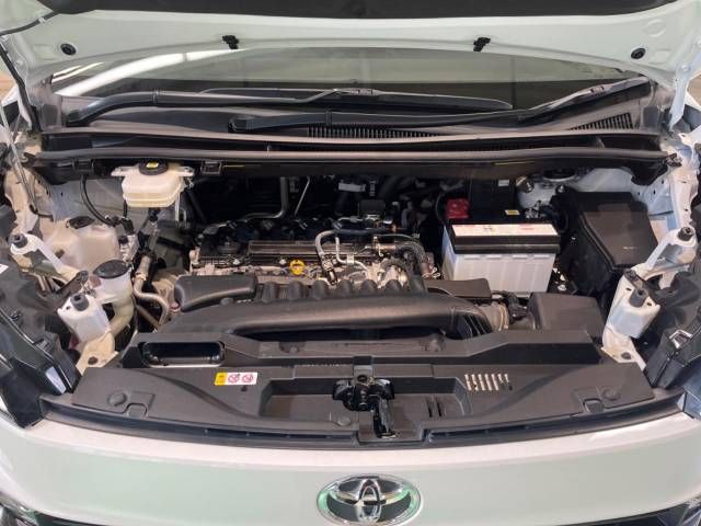Toyota VOXY 2022-12 8923-18