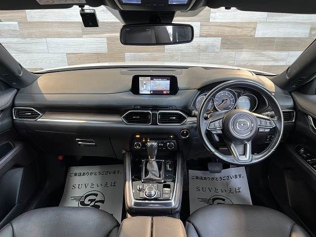 Mazda CX-8 2018-07 11400-1