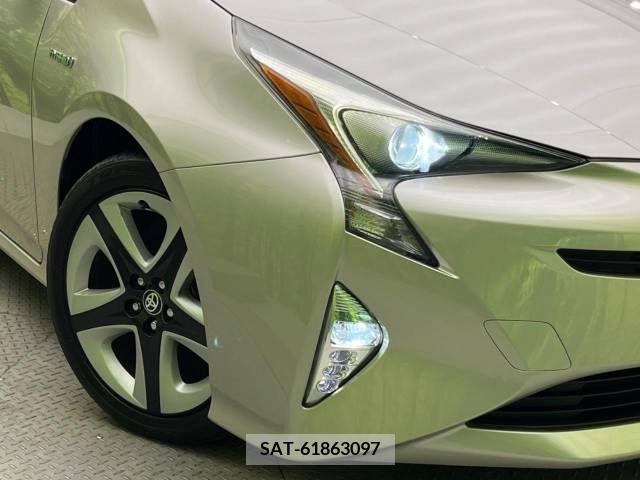 Toyota PRIUS 2016-03 336484-12