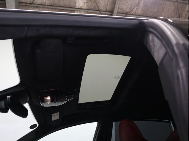 Maserati QUATTROPORTE 2018-07 6641-19