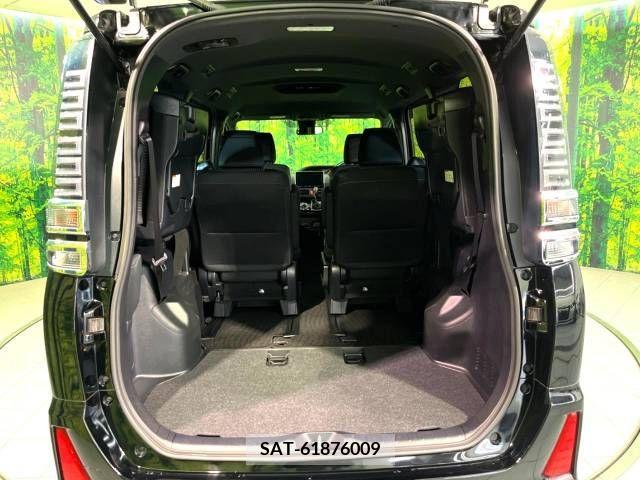 Toyota VOXY 2017-07 289103-10