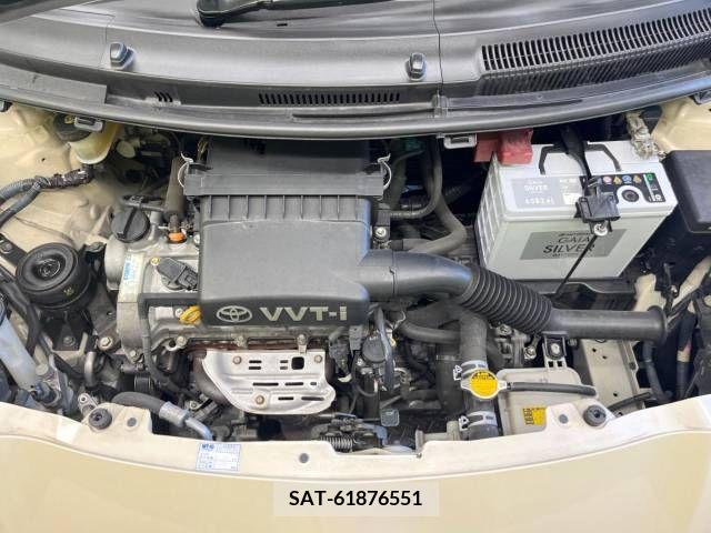 Toyota VITZ 2005-11 370137-17