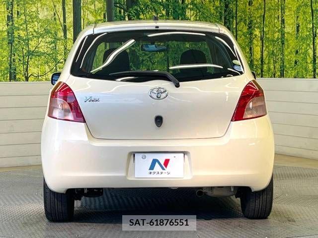 Toyota VITZ 2005-11 370137-14