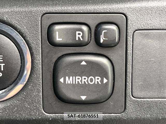 Toyota VITZ 2005-11 370137-5