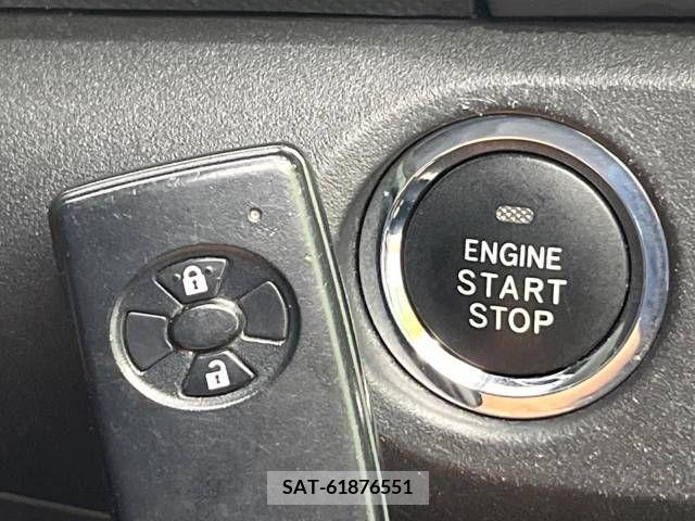 Toyota VITZ 2005-11 370137-2