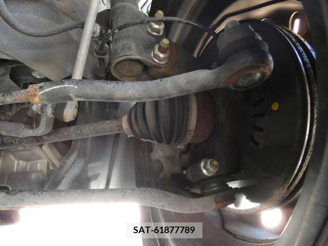 Nissan NOTE 2013-05 302304-15