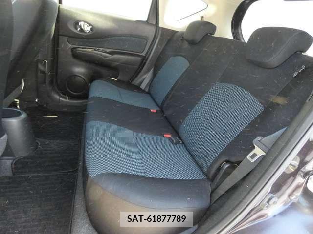 Nissan NOTE 2013-05 302304-7