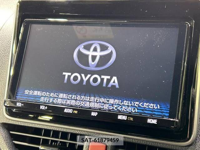Toyota VOXY 2019-09 220261-3