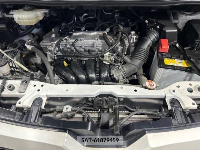 Toyota VOXY 2019-09 220261-19