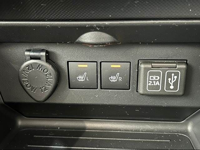Daihatsu ROCKY 2020-01 11398-7